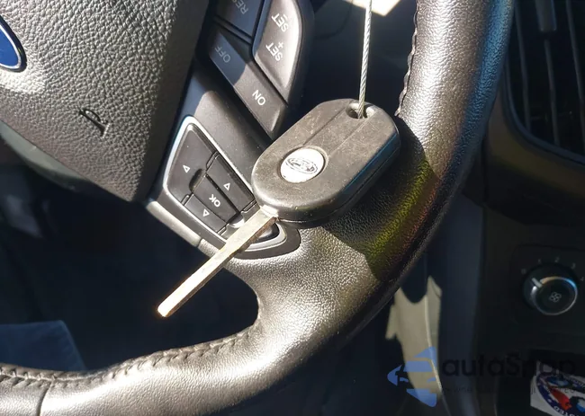 1FADP3F22FL259805: 43846538