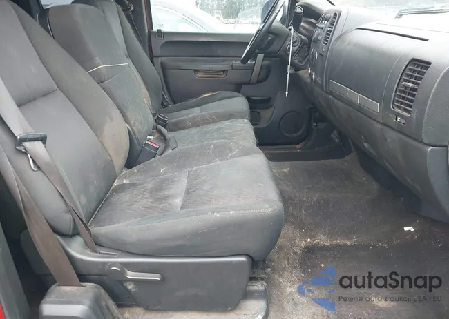 1GCRCSE04CZ334177: 43846627