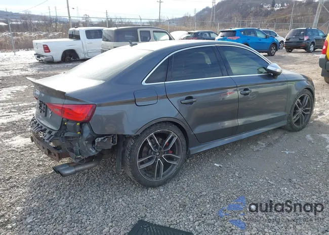 WAUBFGFF1F1052944: 43846786