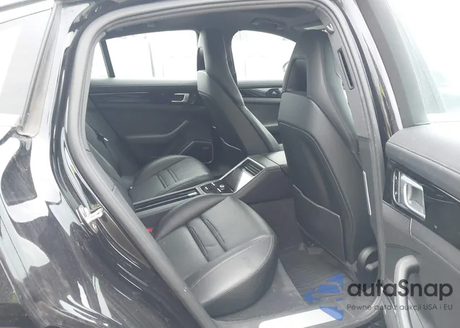 WP0AB2A73JL136807: 43846798