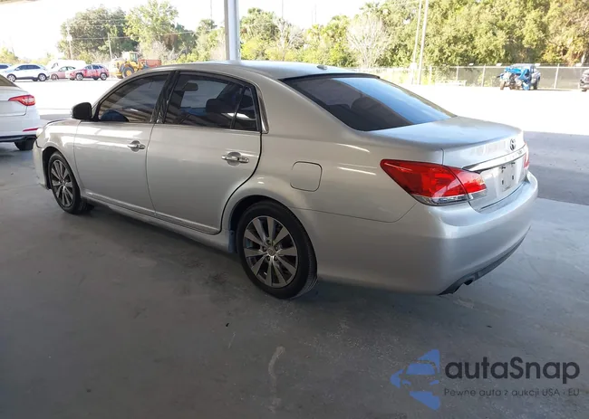 4T1BK3DB4BU390351: 43846876