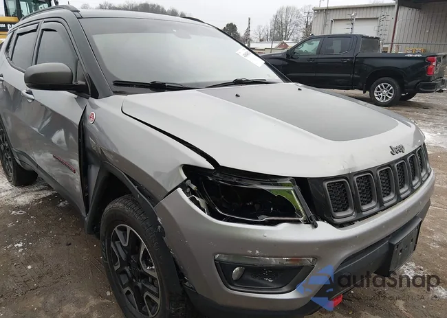 3C4NJDDB1KT759770: 43848024