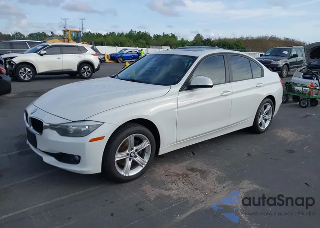 WBA3A5C54EP602930: 43848114