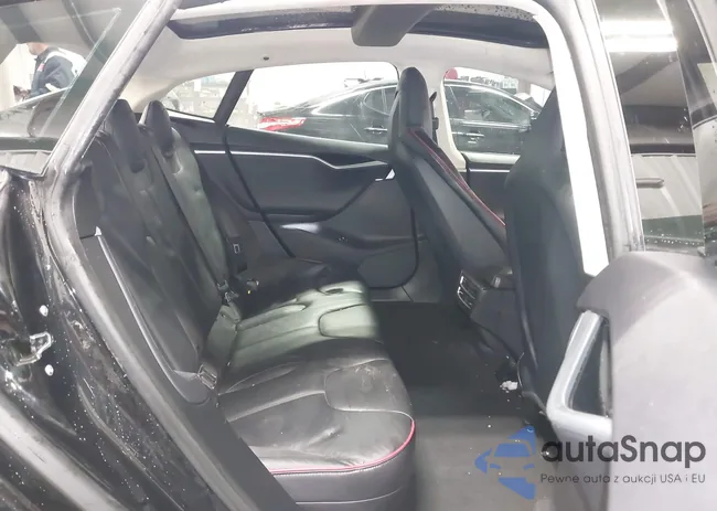 5YJSA1DPXDFP14812: 43848152