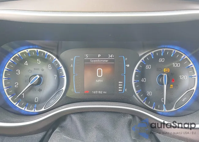 2C4RC1DG0HR747952: 43848163