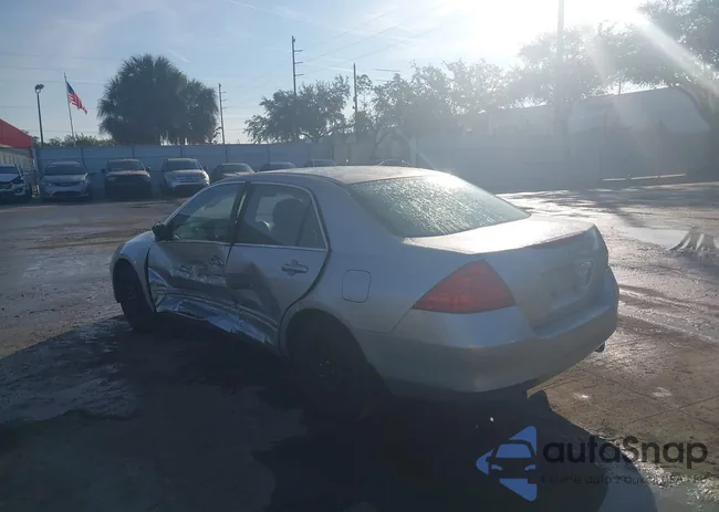 JHMCM56446C001327: 43848279