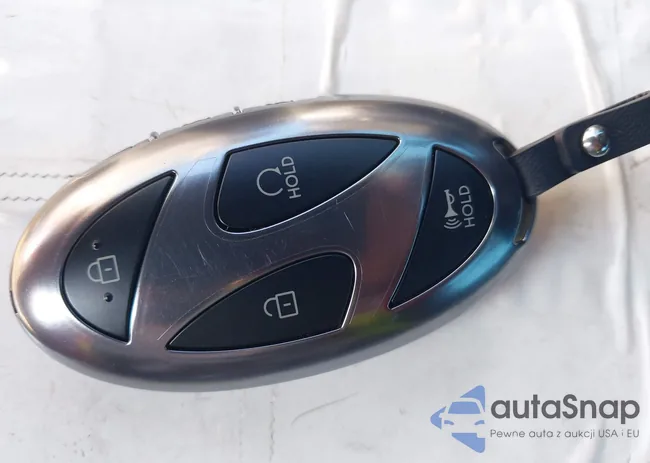 KM8HE3A32SU202361: 43848370