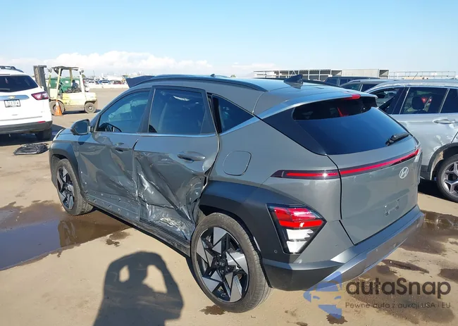 KM8HE3A32SU202361: 43848370