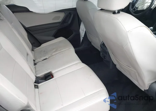 3VV2B7AXXMM132372: 43848397