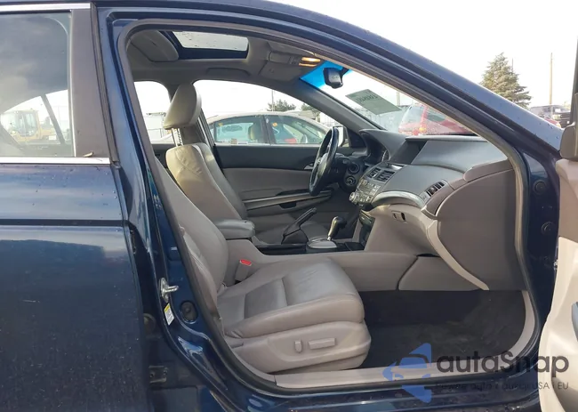 5KBCP3F88AB011887: 43848481