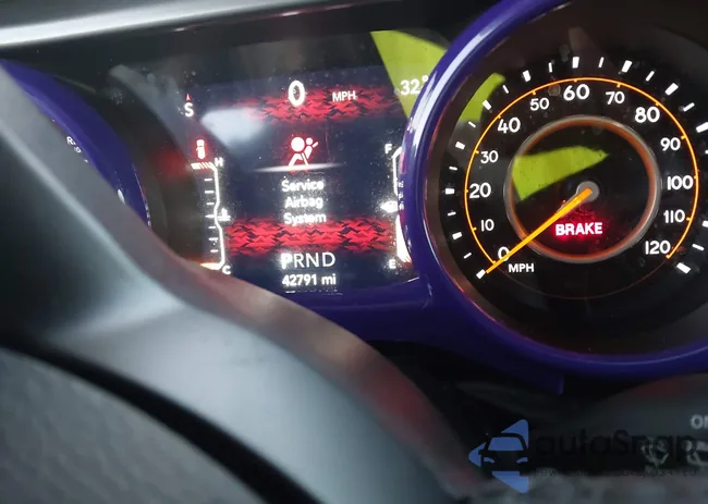 1C4HJXDG8NW253040: 43847624