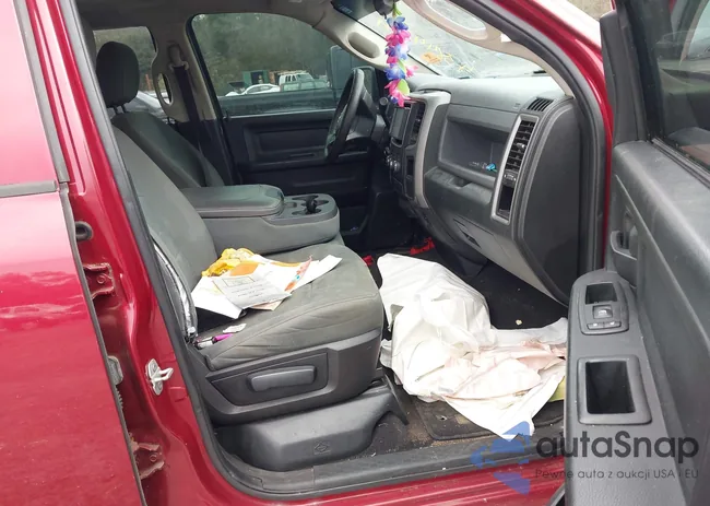 1C6RR6FT5ES455995: 43849041