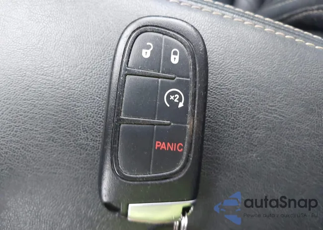 1C4PJMDB6HW657070: 43849073