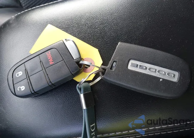 3C4PDDGG8JT361820: 43849144