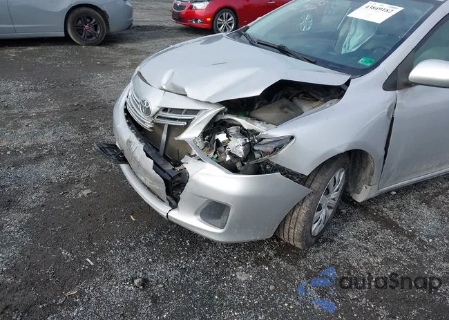 2T1BU4EE3DC032493: 43849182