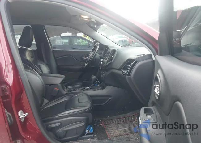 1C4PJMLB6MD117208: 43849244