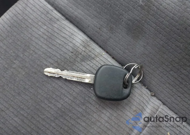 2T1BURHE5EC122691: 43849367