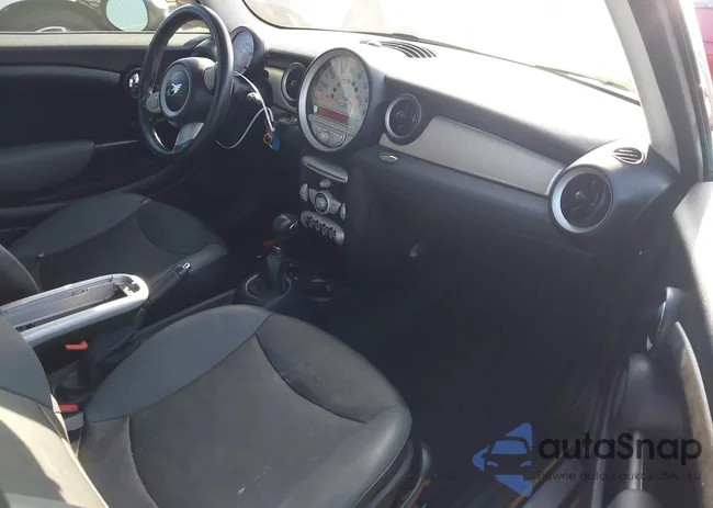 WMWMF33559TW79457: 43848573