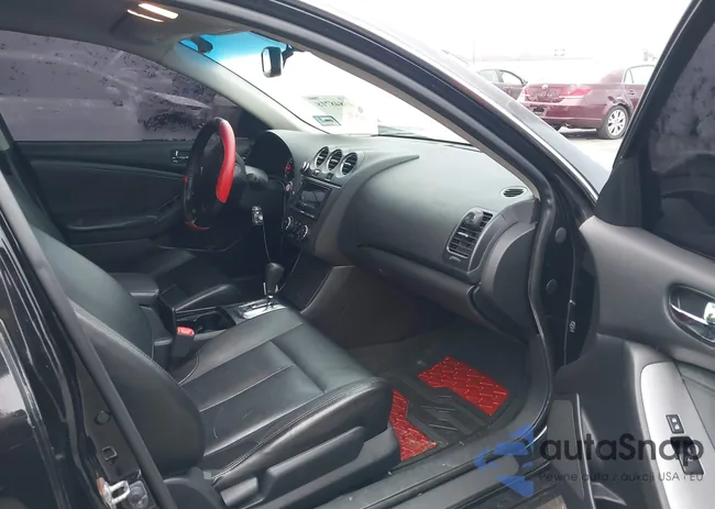 1N4AL2AP5CN524065: 43848718