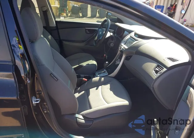 KMHDH4AE3BU128008: 43848854