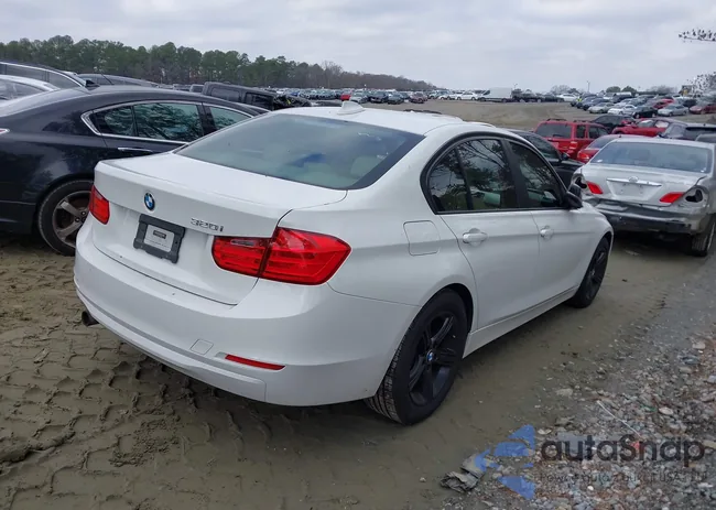 WBA3B1C56FK140553: 43849942