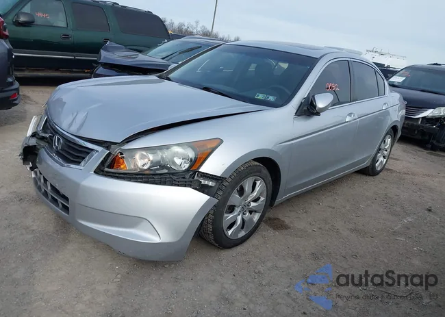 1HGCP2F73AA011886: 43850032