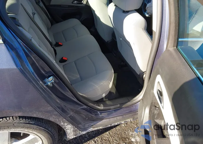 1G1PC5SB6E7167228: 43850098