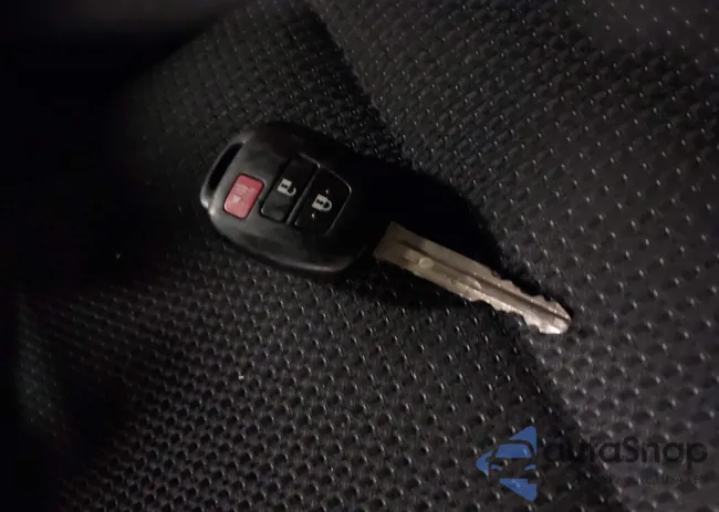 2T3RFREV8JW808026: 43850181