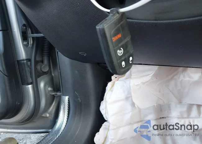 3C4NJCCB2LT211127: 43850184