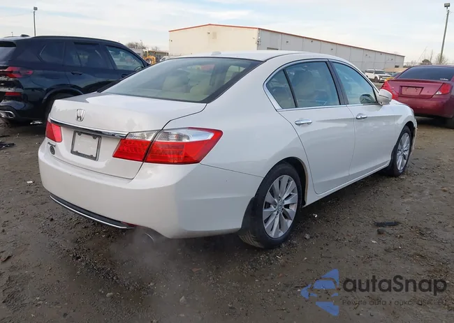 1HGCR2F8XEA034512: 43850400