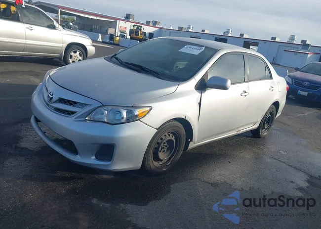 2T1BU4EE3BC645792: 43849541