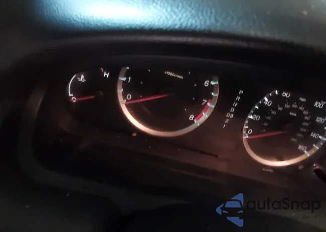 1HGCP26418A049469: 43849855