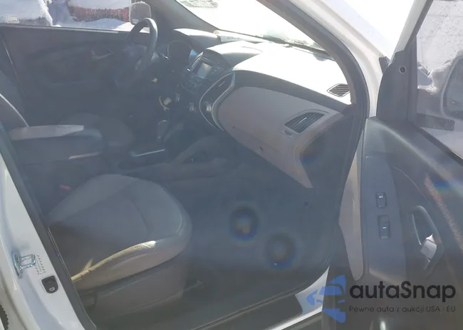 KM8JT3AFXFU084955: 43849861