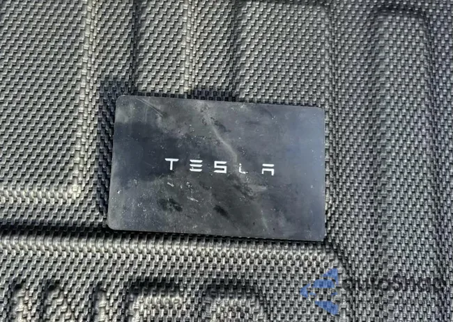 5YJ3E1EA1MF015992: 43850939