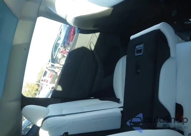 7SAYGDEE0RA252906: 43850963