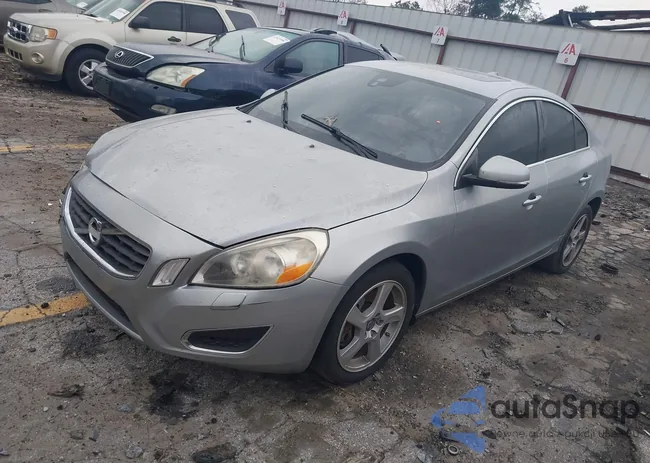 YV1612FS2D1216390: 43850974