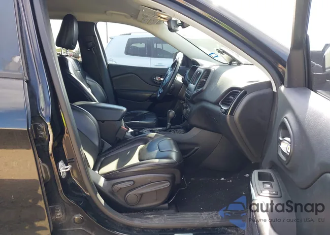 1C4PJLLB9KD444578: 43851153