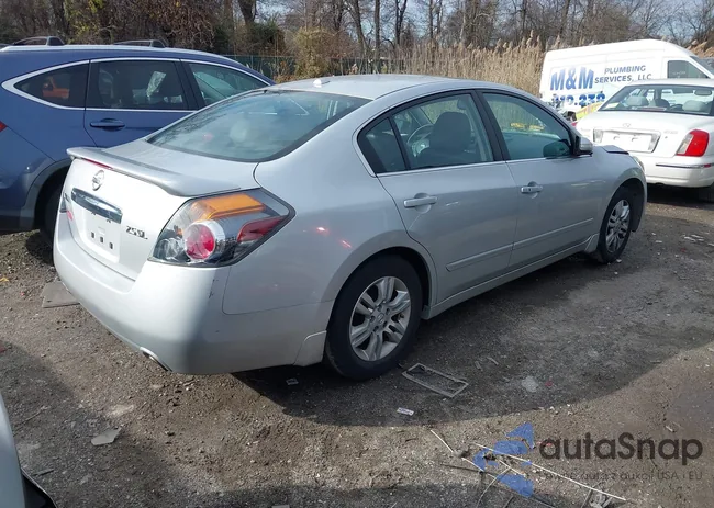 1N4AL2AP3BN480727: 43851171