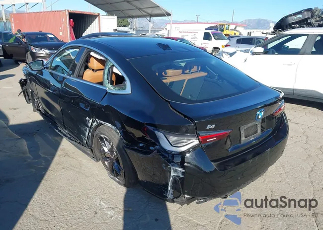 WBY43AW09RFR90211: 43851226