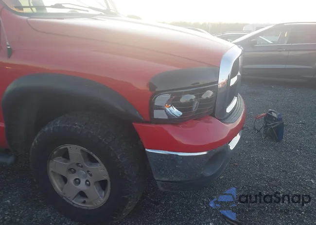 1D3HU18N94J221519: 43851270