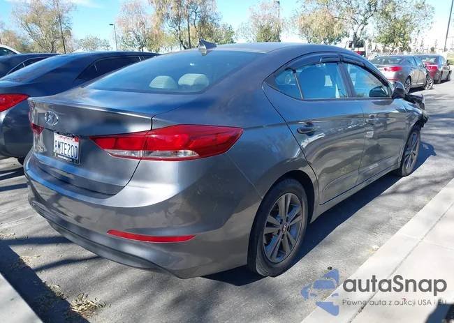 5NPD84LF2JH300161: 43851313