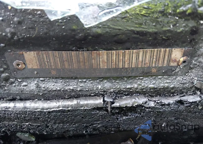 1G1FP23E7LL128191: 43851409