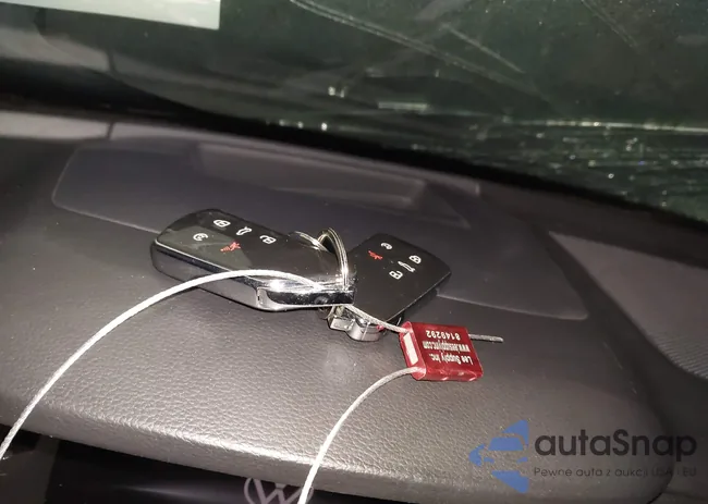 1V2FE2CA0RC254829: 43851417