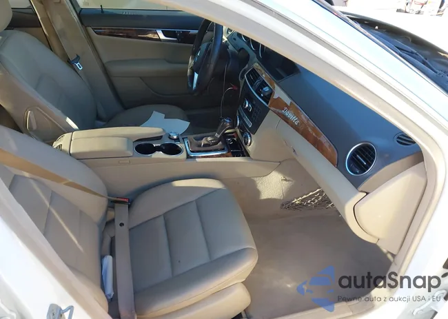 WDDGF8AB0DA811508: 43851488