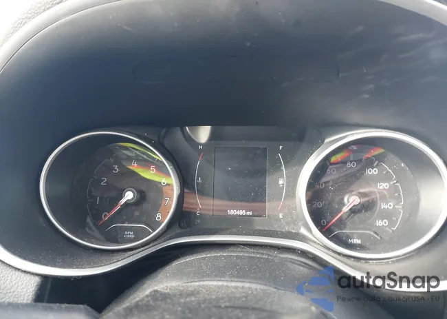 3C4NJDBB6JT391118: 43850534