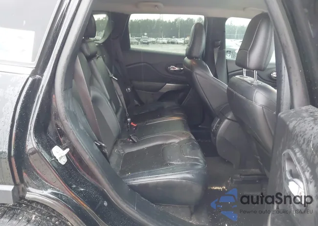 1C4PJLLB8LD586132: 43850598