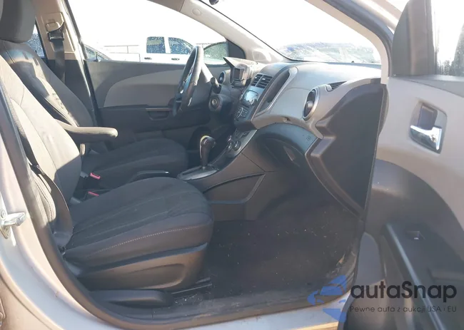 1G1JC5SHXE4224252: 43850811