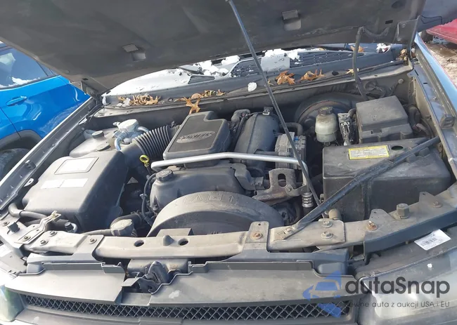 1GNDT13S952125805: 43851921