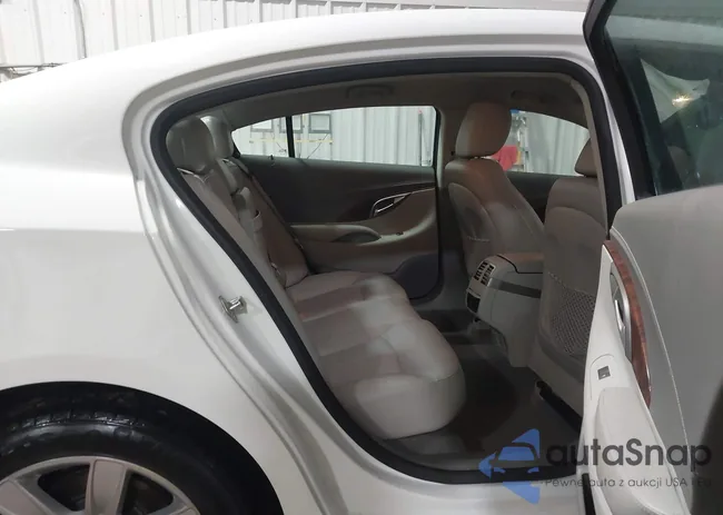 1G4GD5E37CF175796: 43851924