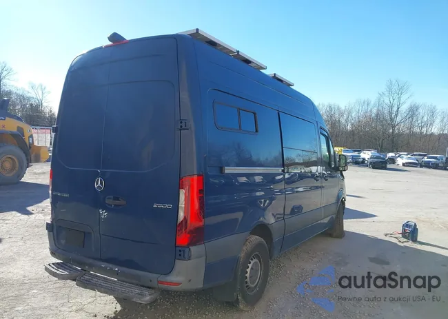 W1W4EBHYXLT021437: 43851958